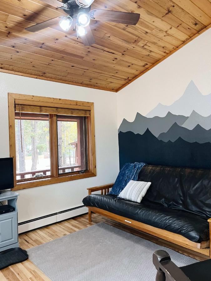 Cozy Cabin Suite Bed And Breakfast Woodland Park Dış mekan fotoğraf